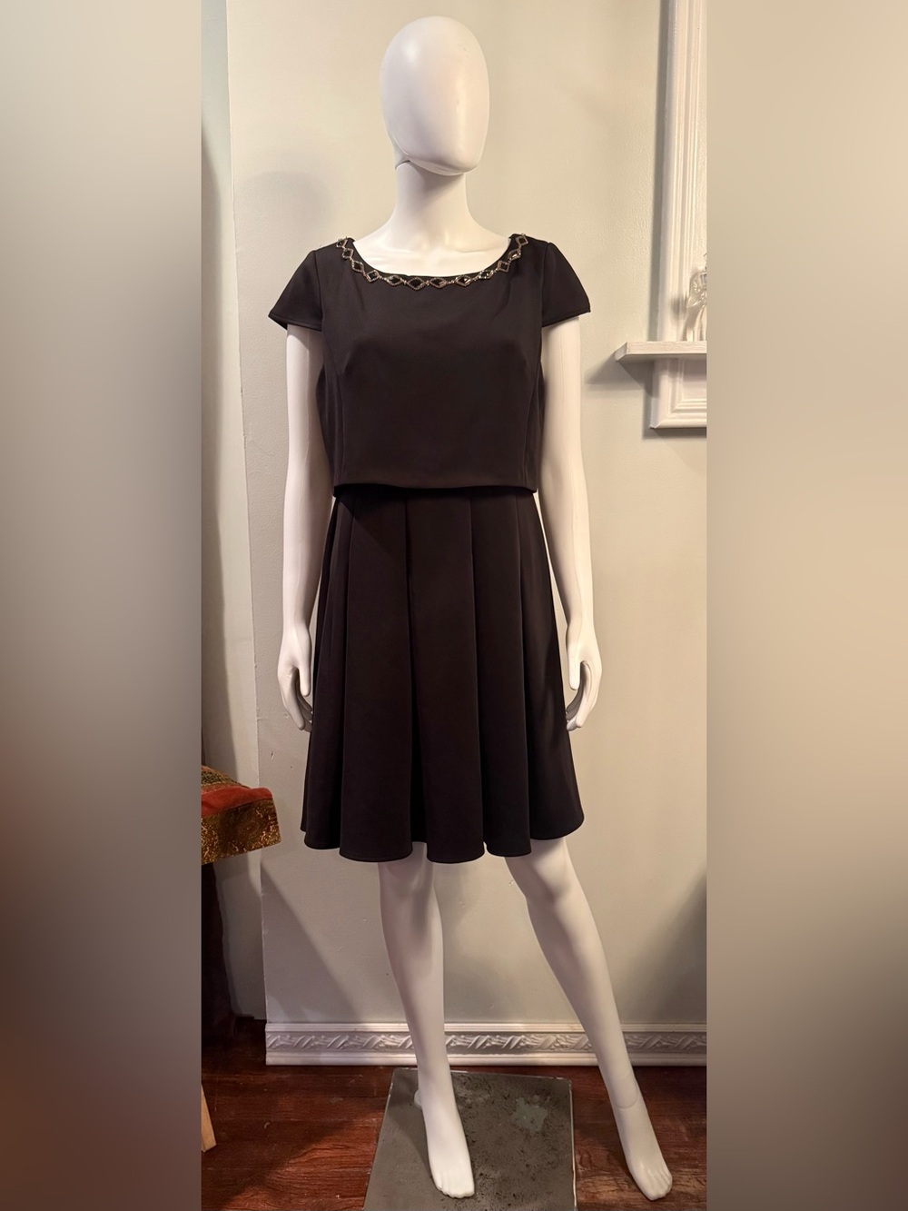 Betsey Johnson Black Short-Sleeve Midi Dress with Chain-Trim Scoop